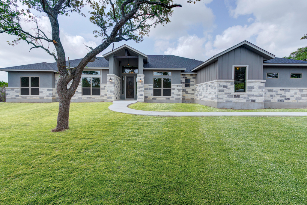 Summit-Oak-Builders-Exteriors-River-Chase-75