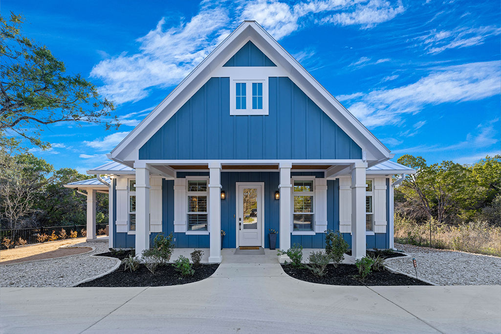 exterior-custom-home-builder Home Exterior - Summit Oak Builders